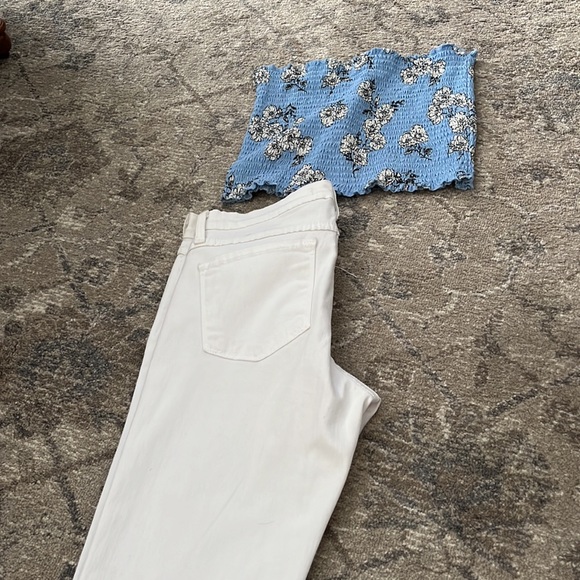 Flying Monkey Flare FREE TOP Plain pocket with some stretch; inseam approx 34" - Picture 2 of 2